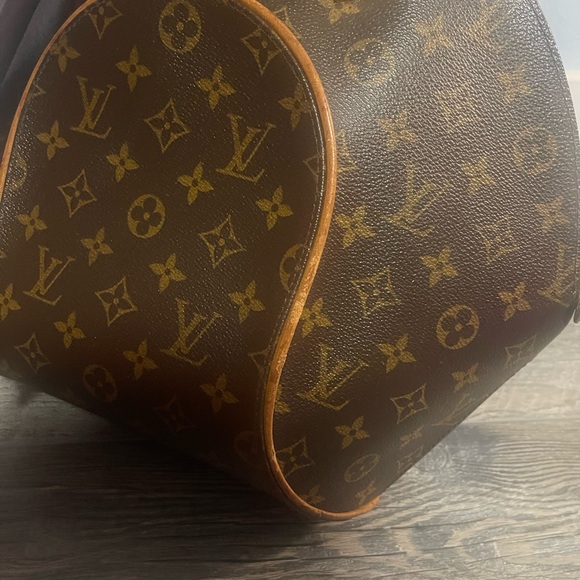 Louis Vuitton Monogram Ellipse MM - Picture 5 of 9